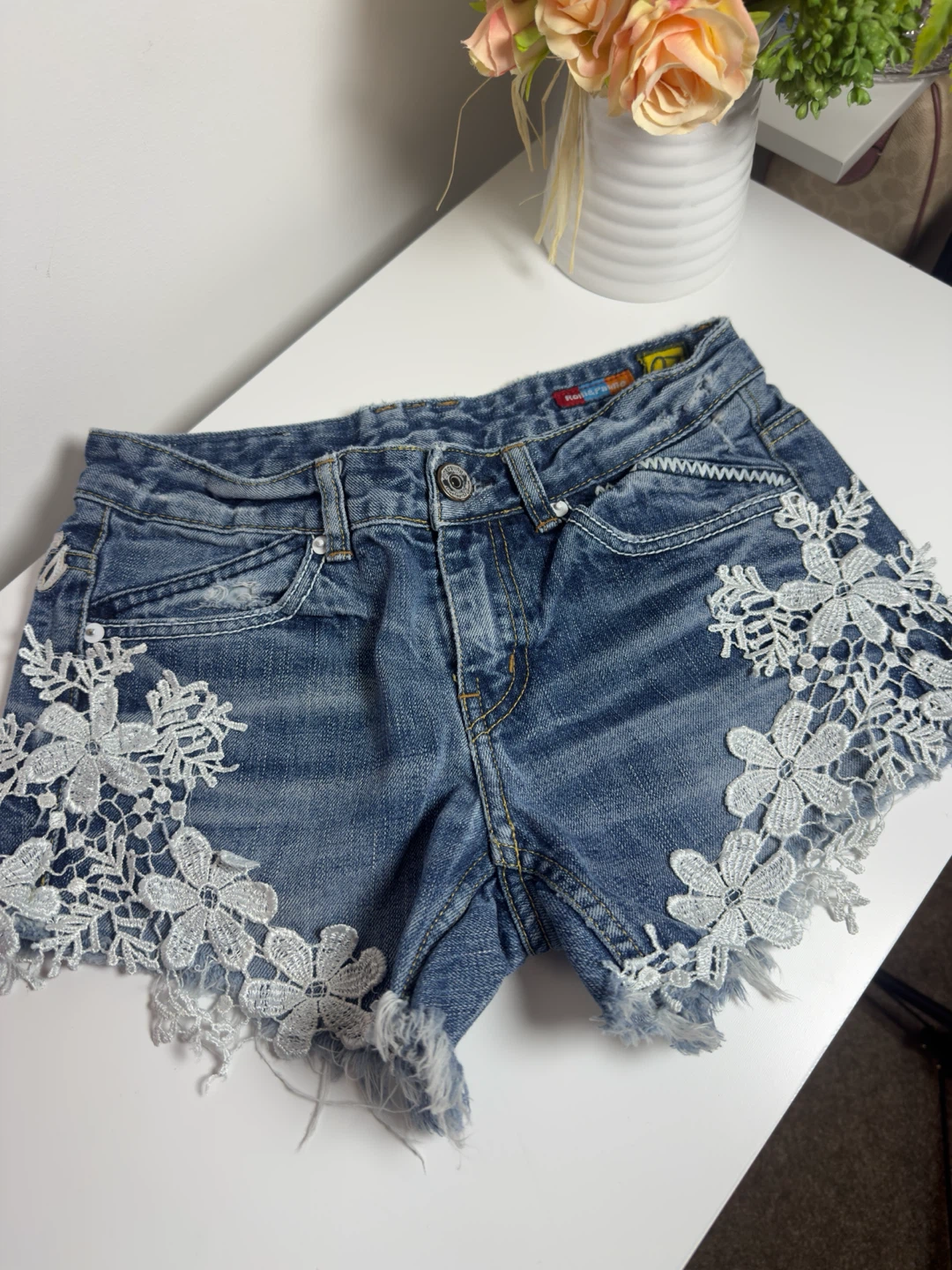 2-Piece Lace Denim Shorts Bundle – Cute Summer Shorts (Size S) - photo 2