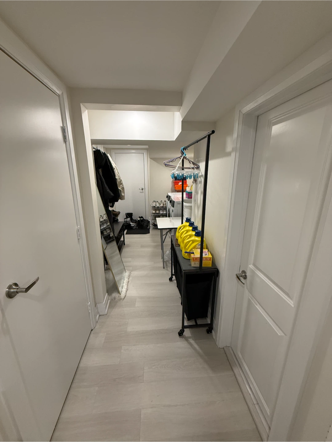 1bed 1bath Ensuite Laundry Basement - photo 2