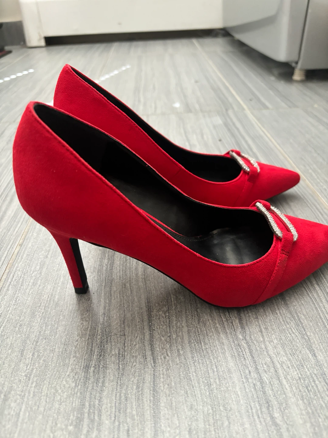 DAPHNE Red Suede Pumps with Embellishment - photo 3