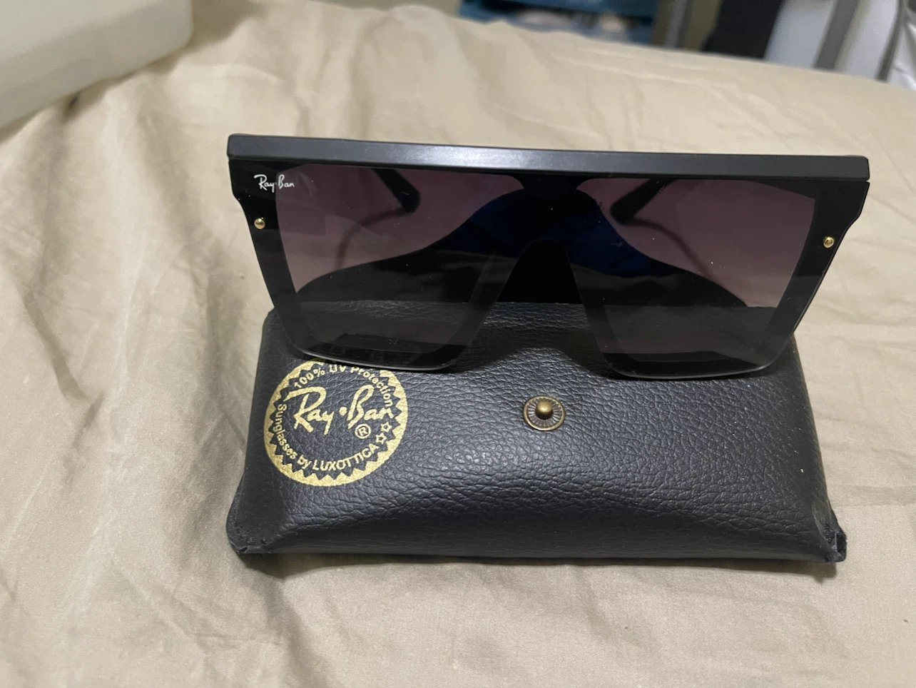 Ray-Ban Black Square Sunglasses with Case - photo 2