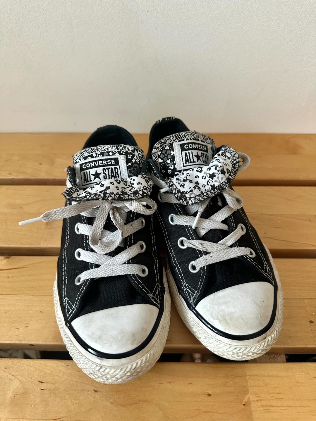 unique converse colorway lepoard print & flowers