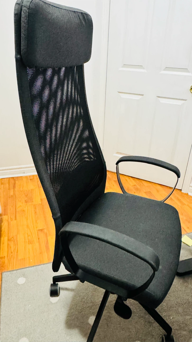 Dark Grey Mesh Office Chair with Headrest
