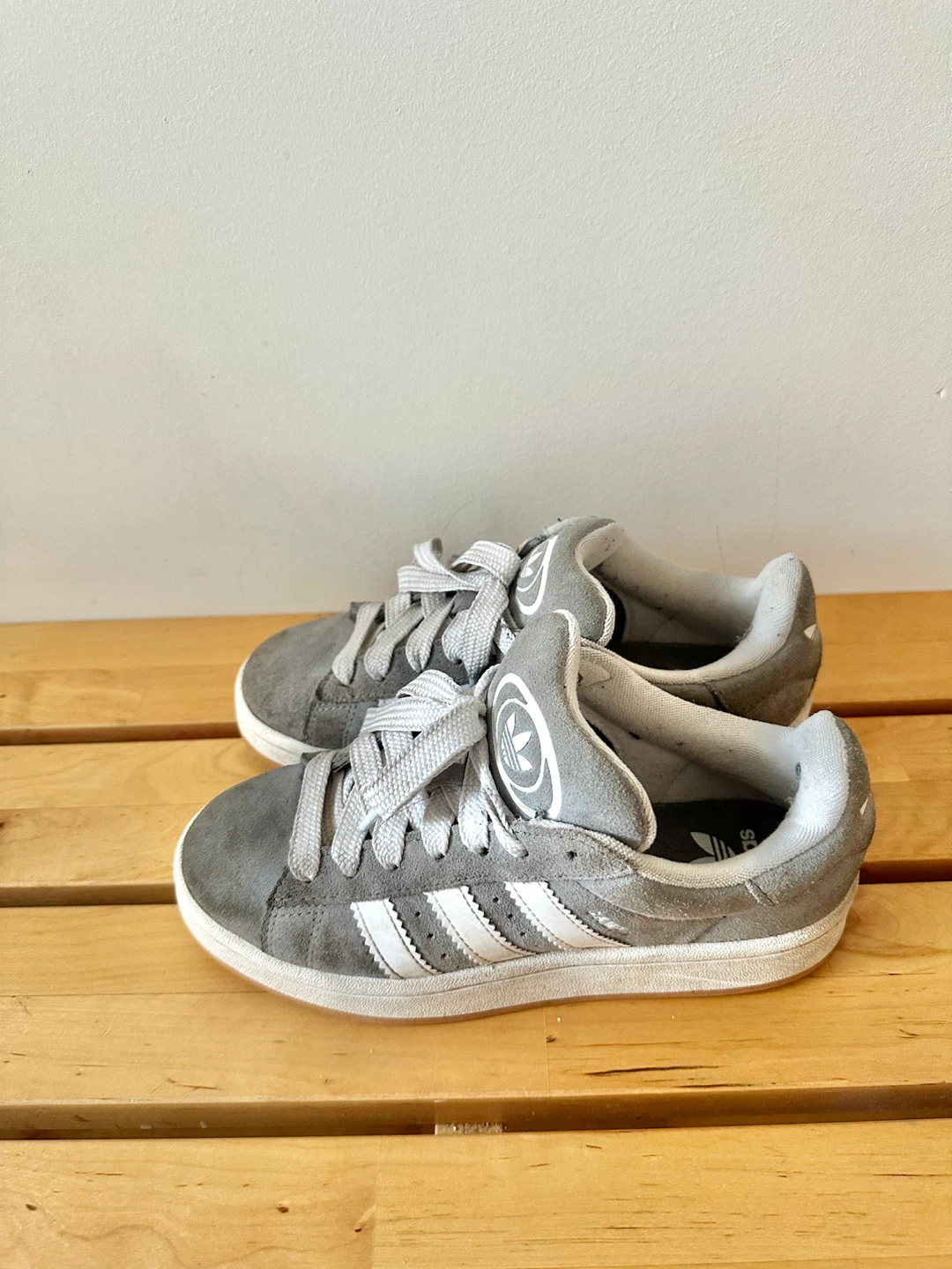 Grey adidas campus shoes - photo 4