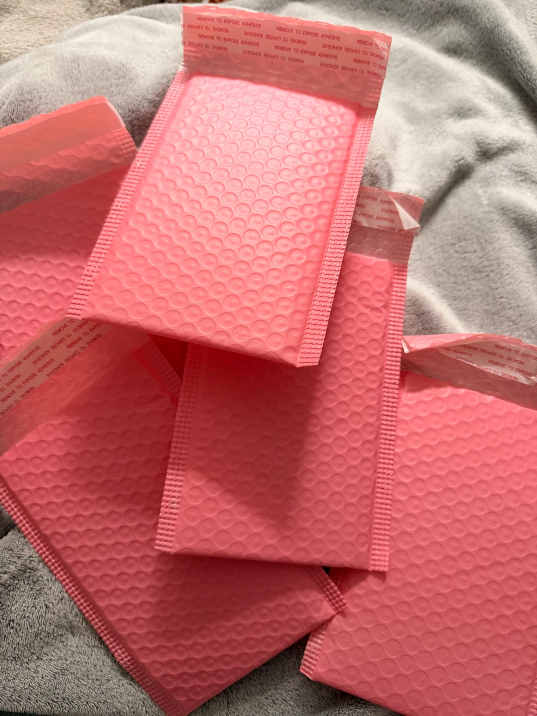 Pink Bubble Mailers - Small Size - photo 2