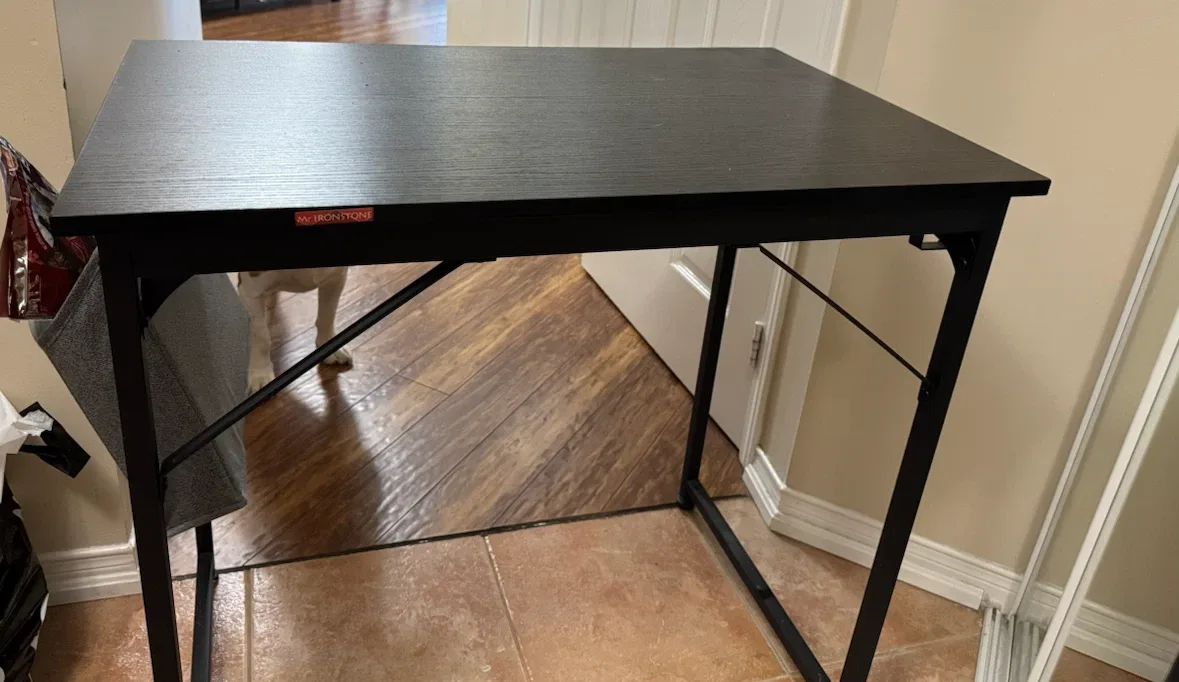 Office table - photo 2