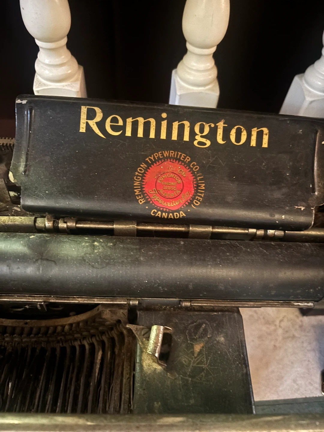 Vintage Remington Typewriter - photo 2