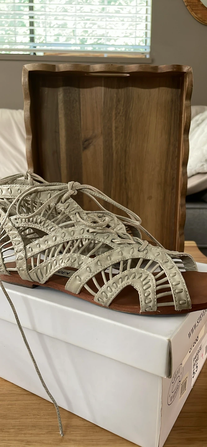 STEVE MADDEN GLADIATOR SANDALS