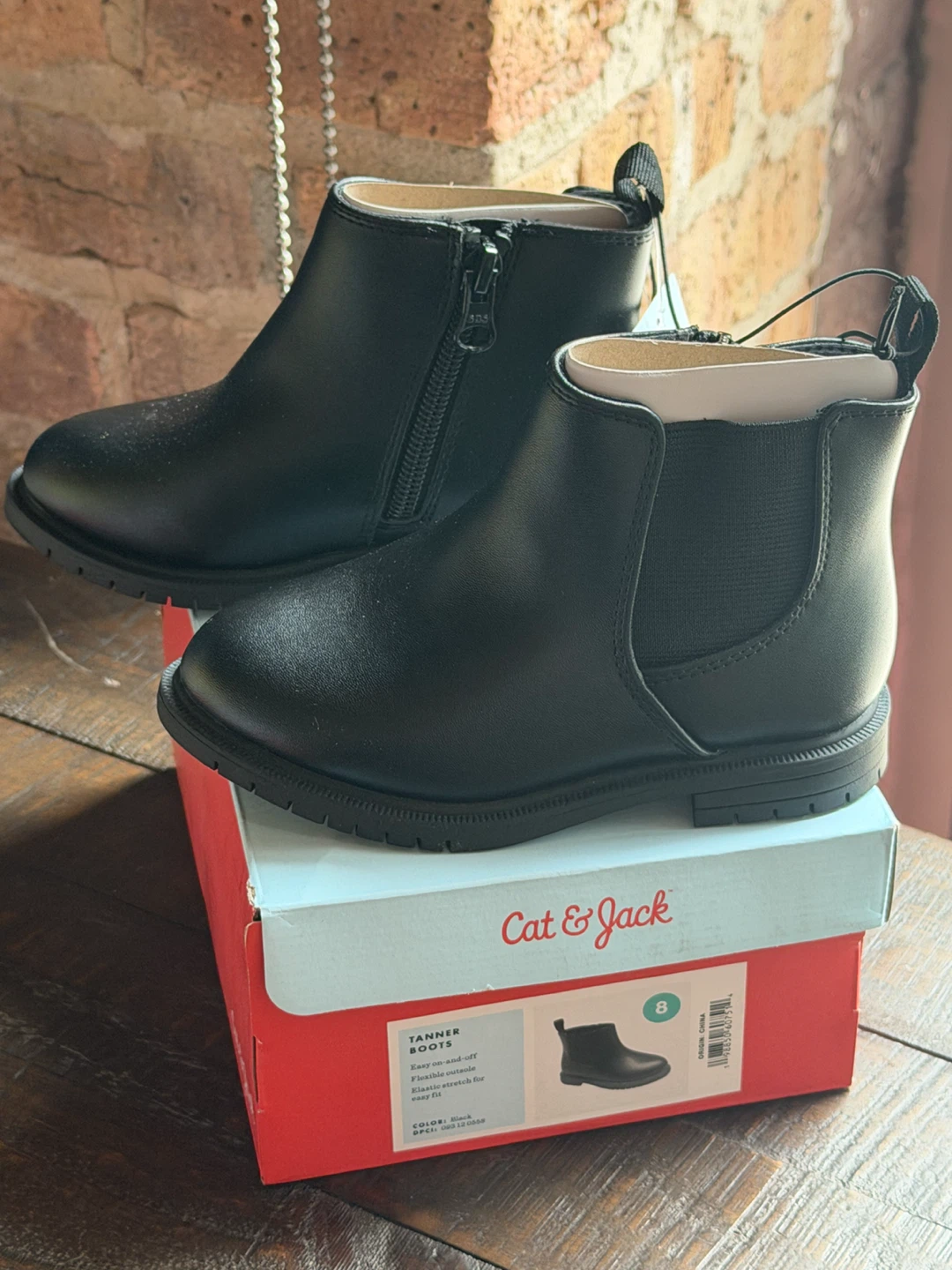 Cat & Jack Tanner Boots Black Size 8