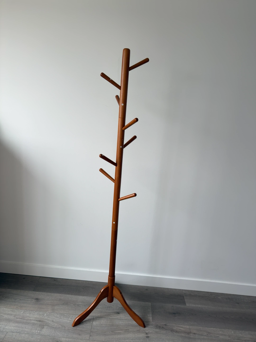 🔥 Classic Wooden Free-Standing Coat Rack (1.76m / 8 Hooks) 🧥 - photo 3