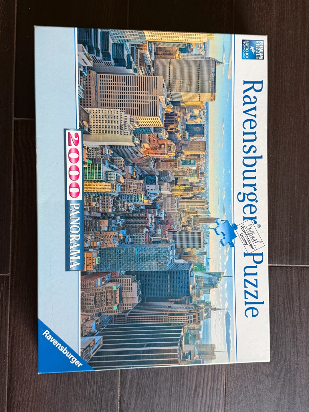 Ravensburger 2000 Piece Panorama City Skyline Puzzle