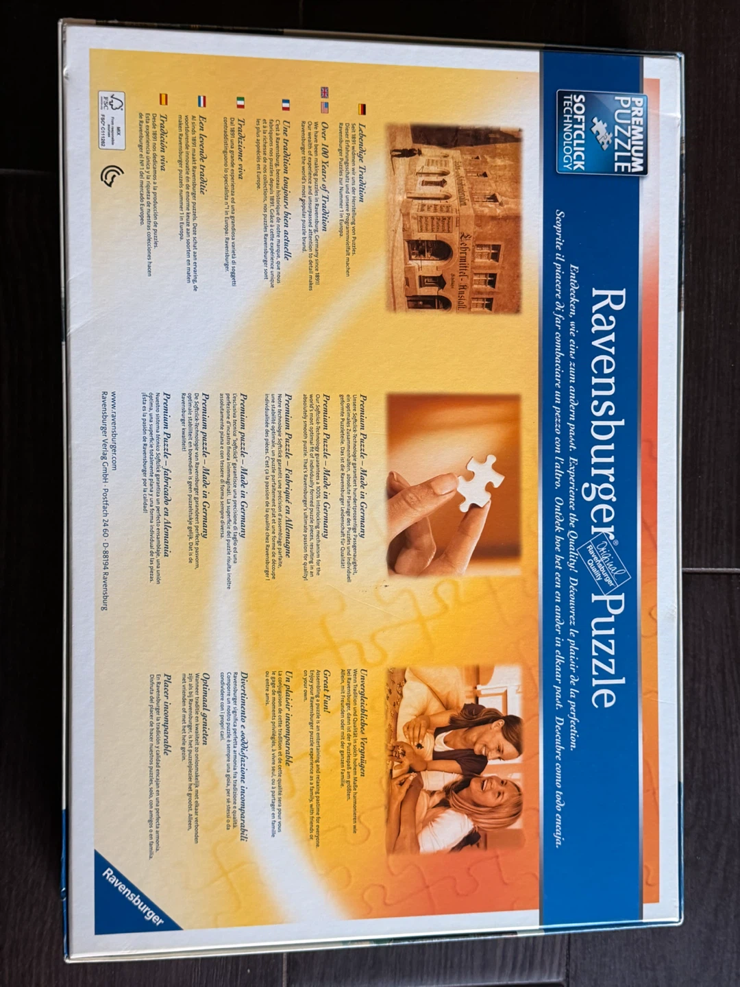 Ravensburger 2000 Piece Panorama City Skyline Puzzle - photo 3