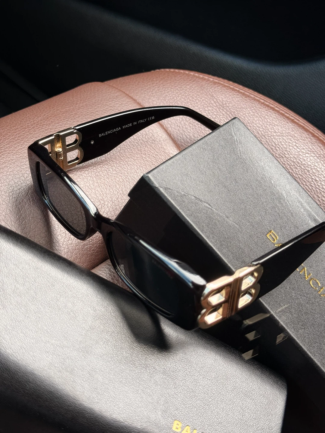 Balenciaga Sunglasses BB Logo Black Gold - photo 3