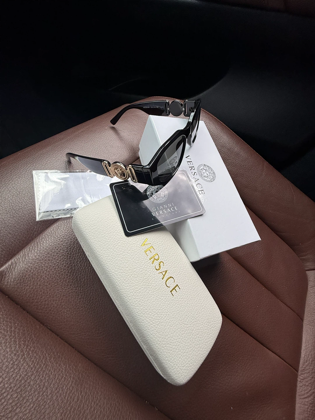 Versace Sunglasses with Case and Box - photo 3