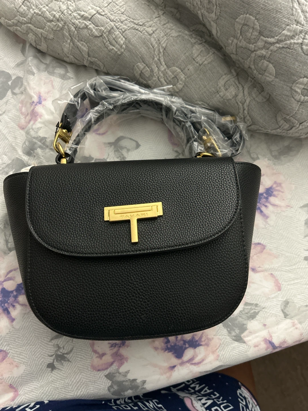 Tahari Black Leather Crossbody Bag - photo 2