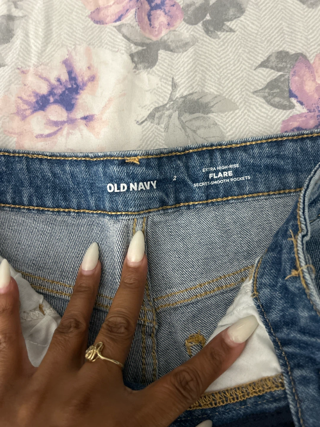 Old Navy Flare Jeans - Size 2