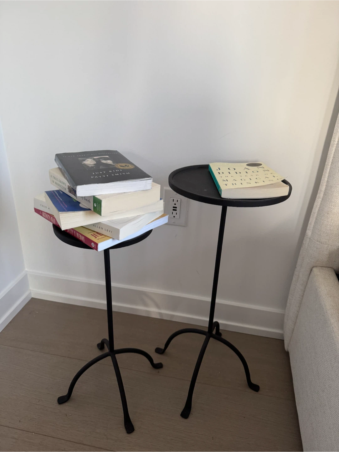 Unopened NEW Set of 2 Black Metal Accent Side Tables - photo 2