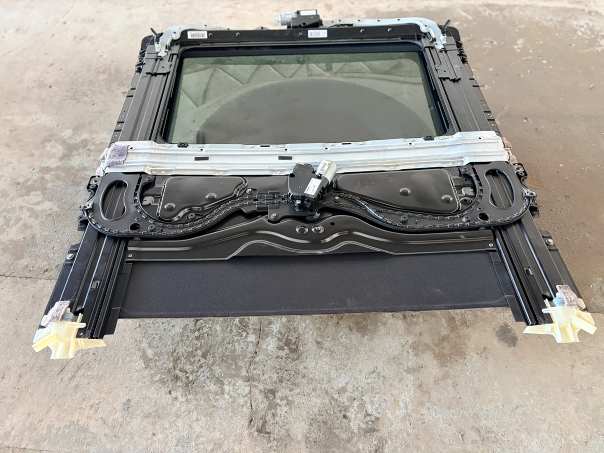 Bmw 550 i 2010 parts - photo 3