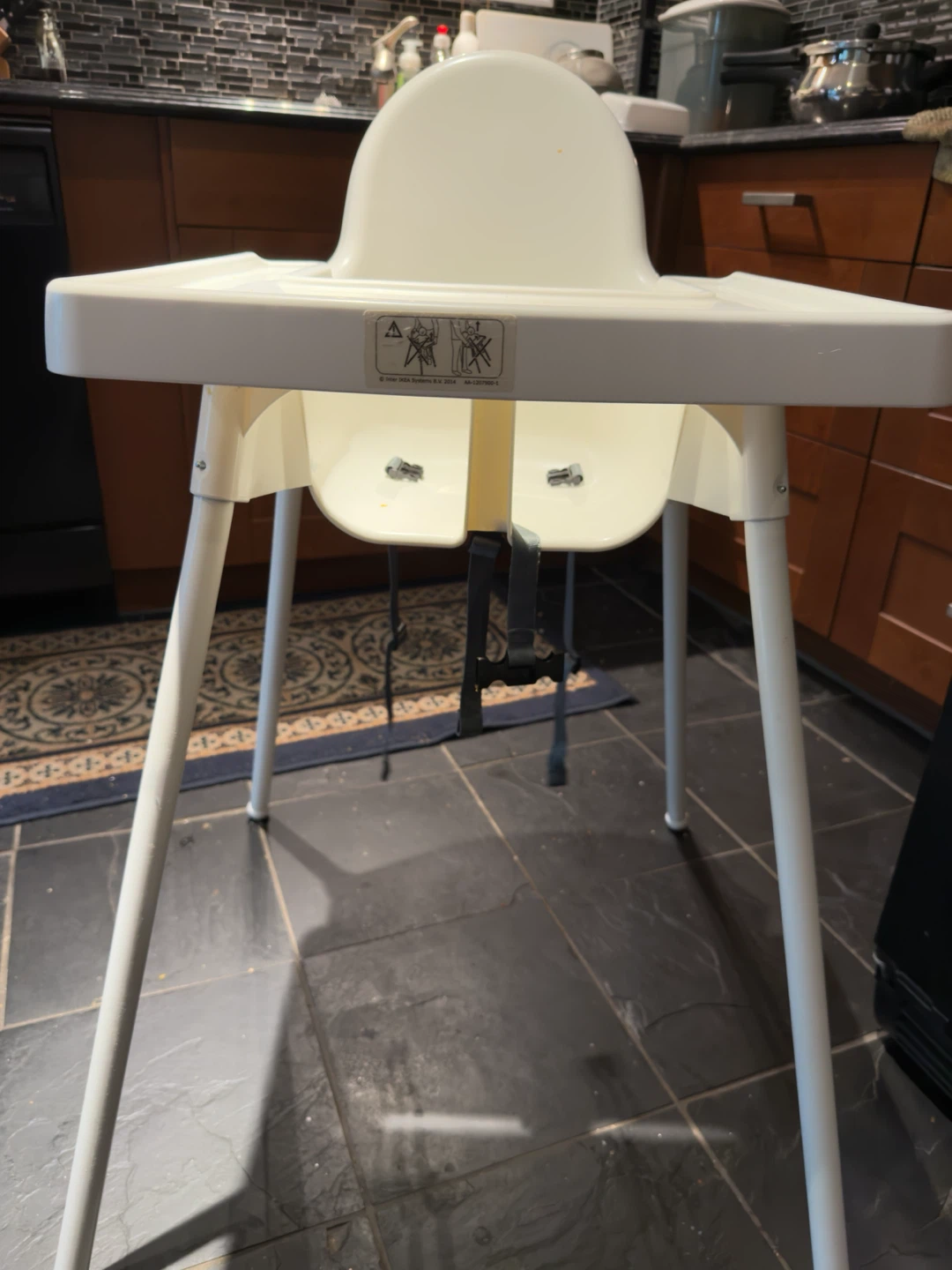 High chair - photo 2