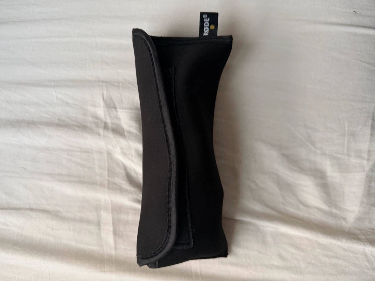 Rode Wireless GO II Microphone System with Pouch