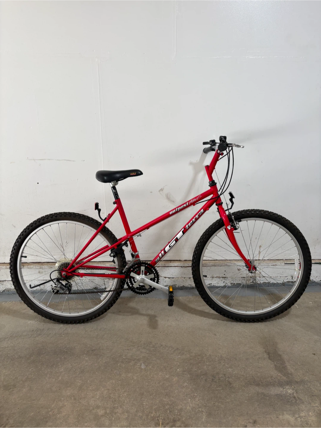 2 GT All Terra Outpost Trail Vintage 26” Mountain Bikes - photo 3