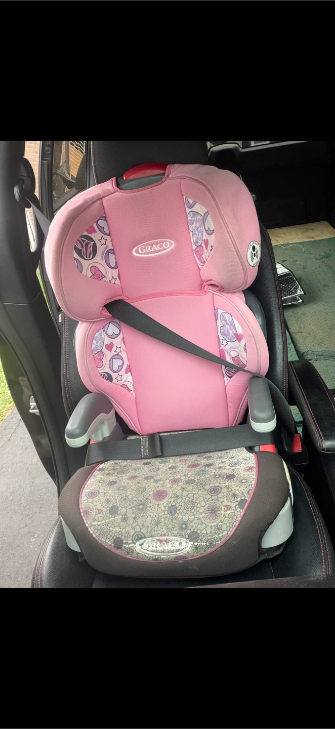 Graco HighBack Booster Carseat - photo 3