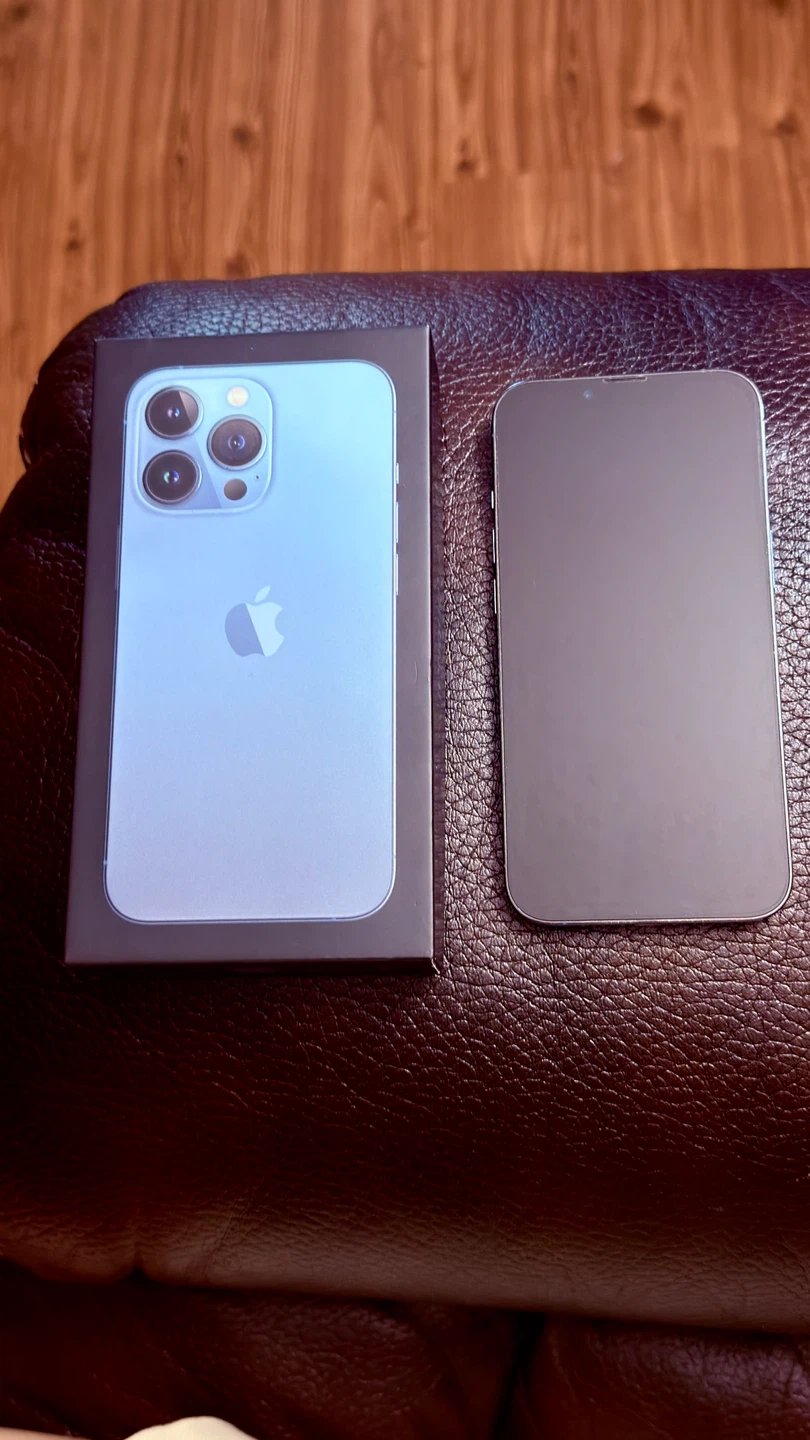 Apple iPhone 13 Pro - Sierra Blue. 256 GB - photo 2