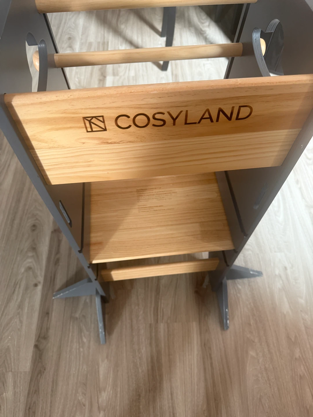 COSYLAND Toddler Standing Tower