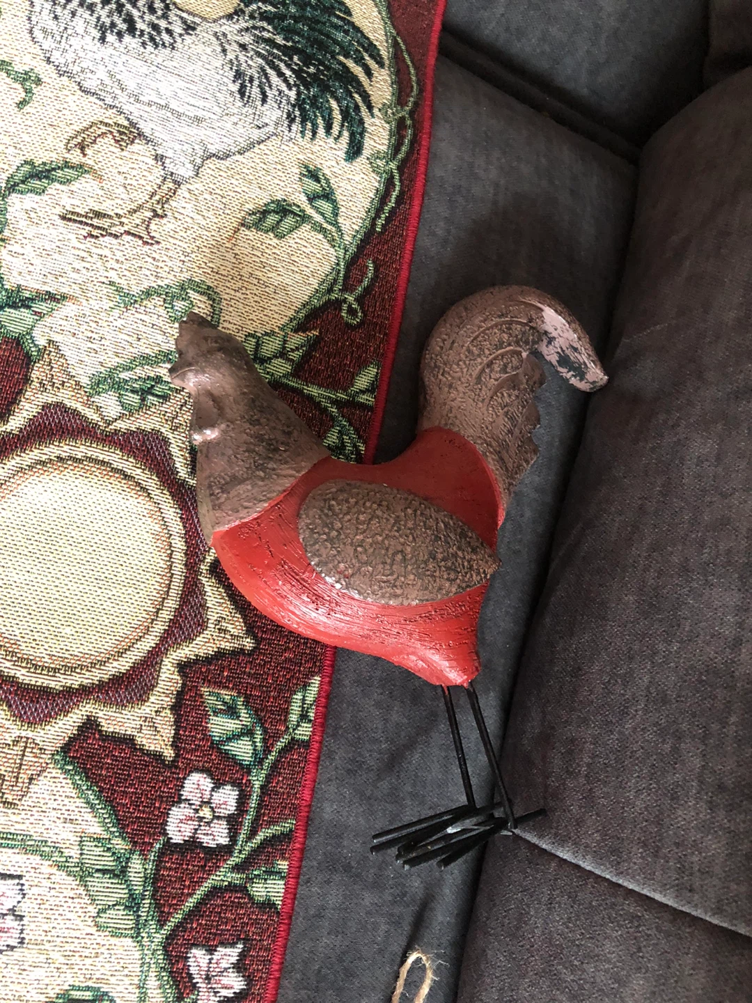 LOT: Farmhouse Style Rooster & Pig Figurines etc - photo 5