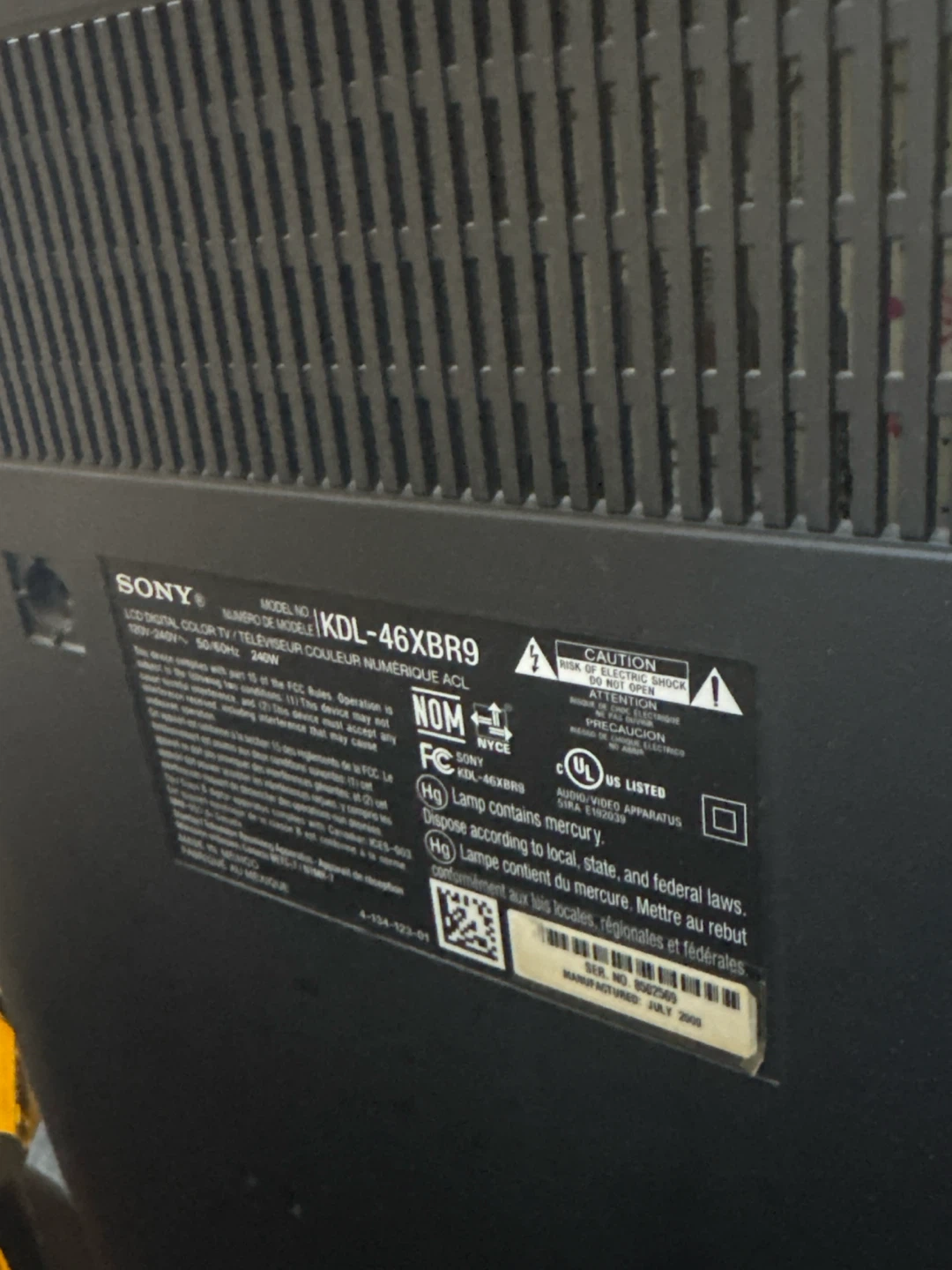 Sony BRAVIA KDL-46XBR9 46" HD TV - photo 2