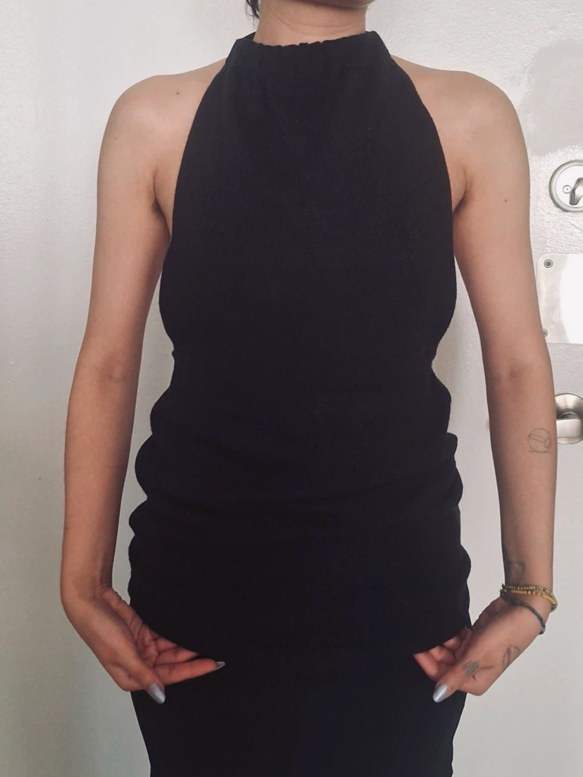 Babyboo black open back top - photo 2