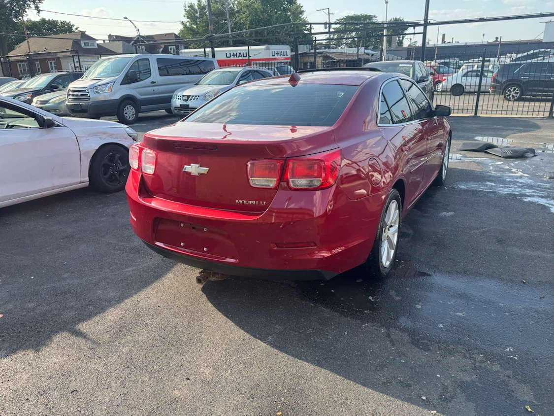 Red Chevrolet Malibu LT Sedan - photo 3