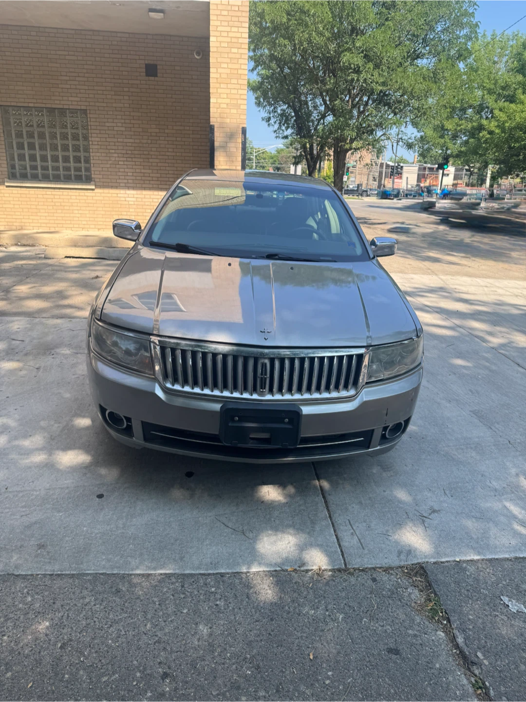 2009 Lincoln MKZ Sedan - photo 2