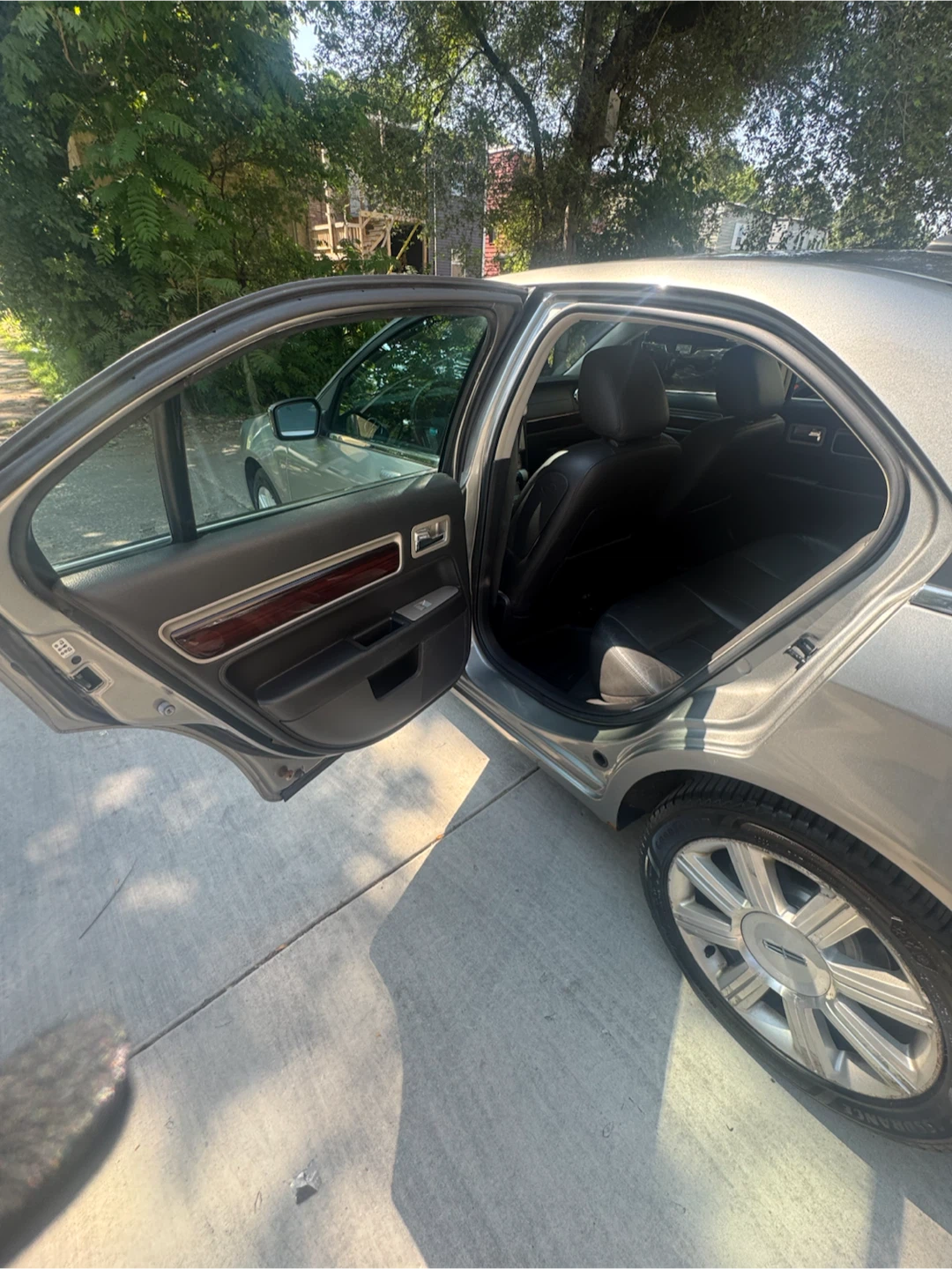 2009 Lincoln MKZ Sedan - photo 3