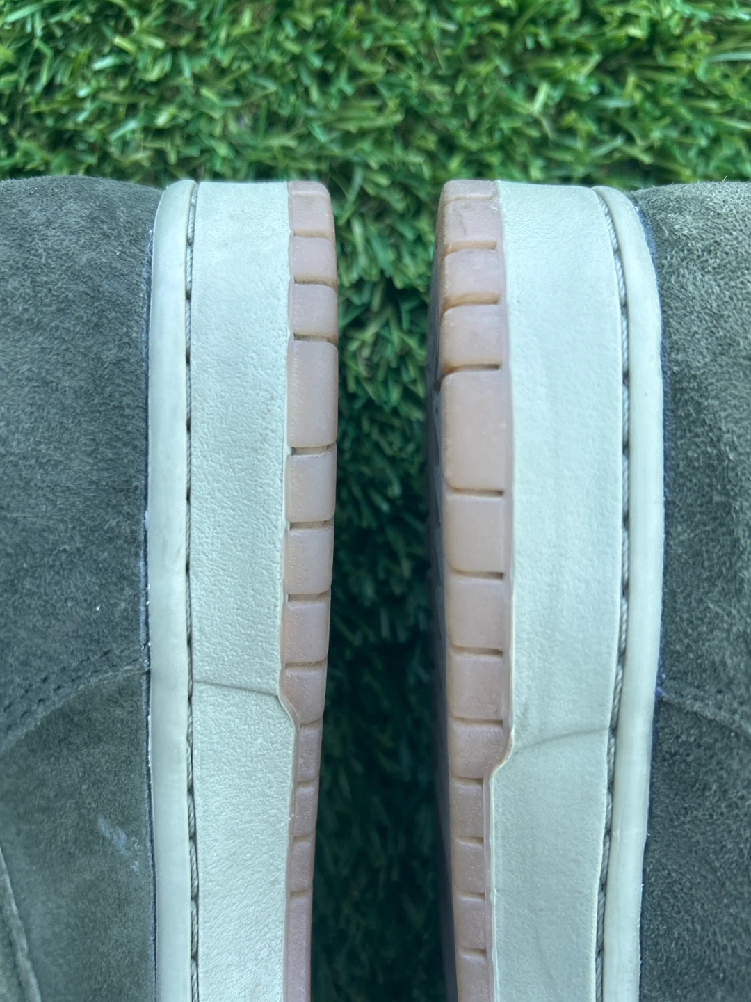 Nike SB Dunk Low Pro - Size 11 Green Suede Shoes - photo 4