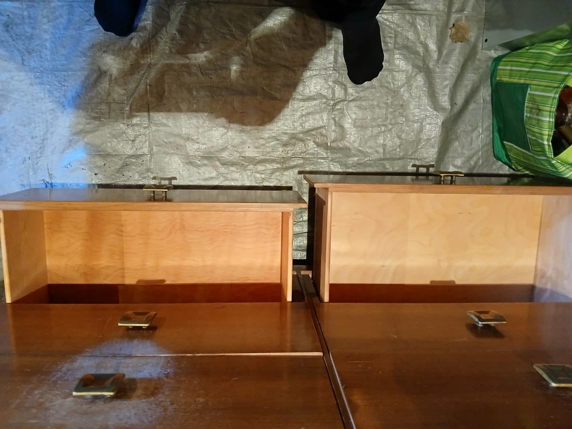 Wooden Dresser with 6 Drawers - photo 2