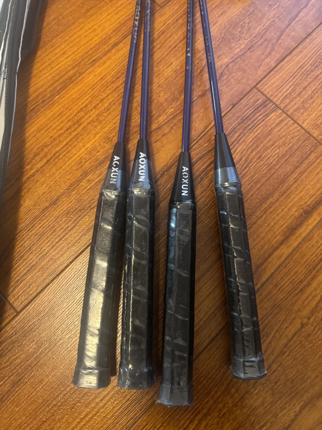 AOXUN Badminton Rackets Set of 4 with net carry case shuttlecock - photo 3