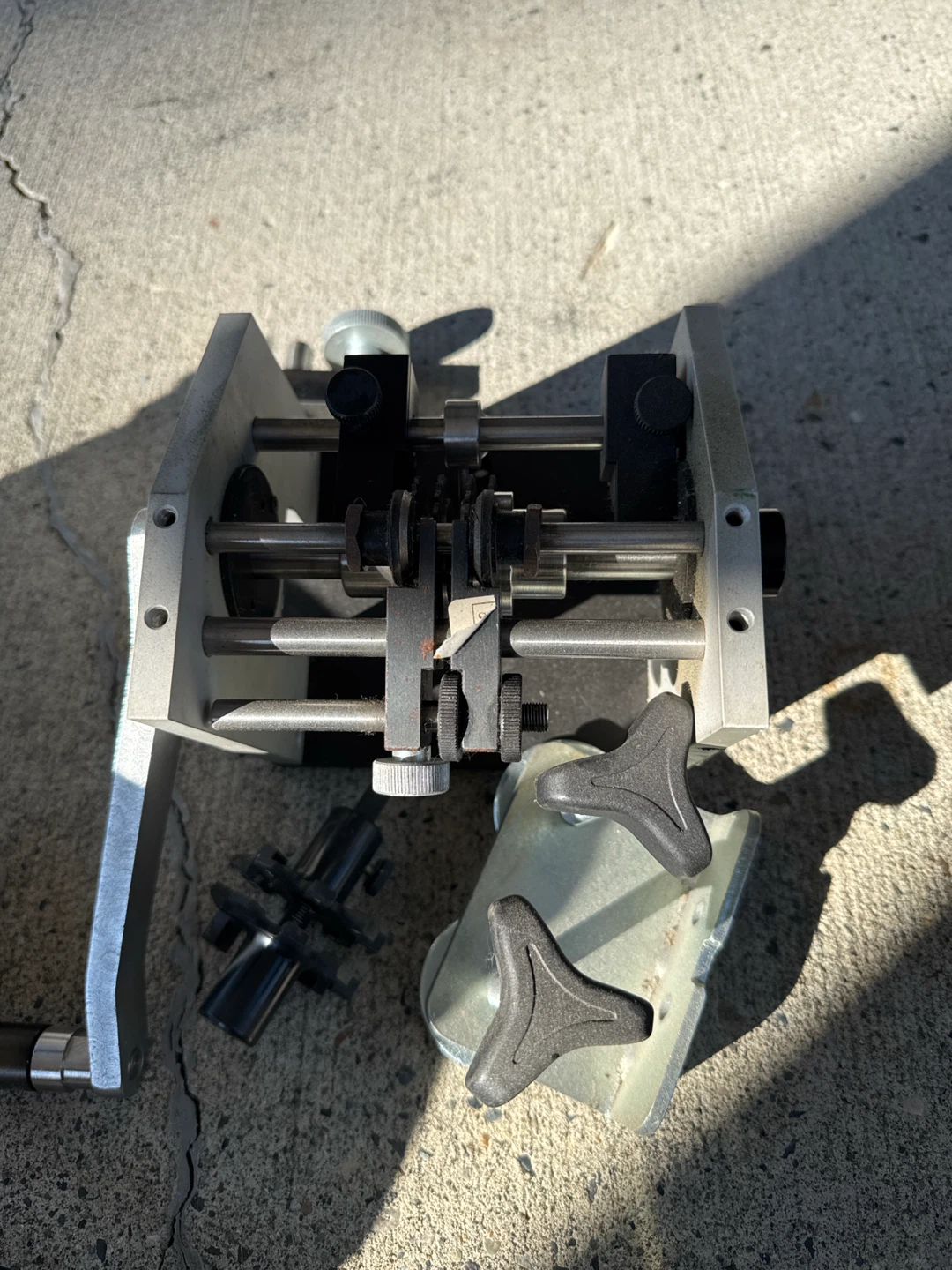 Wire Stripper Tool with Crank Handle