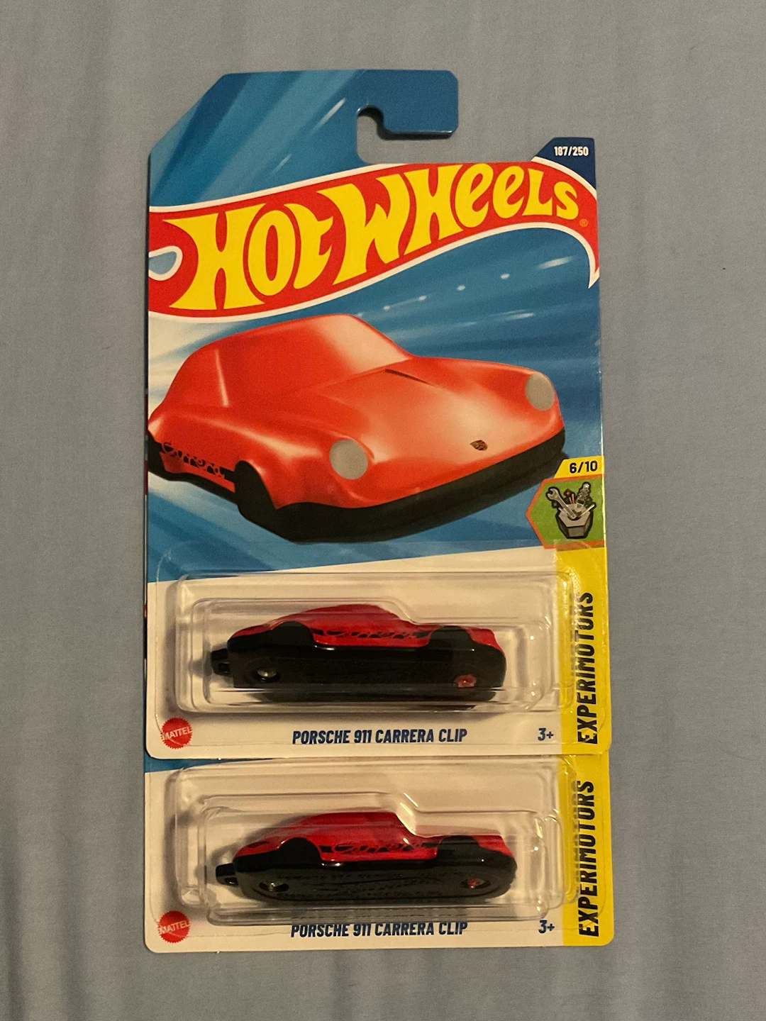 Hot Wheels Porsche 911 Carrera Clip