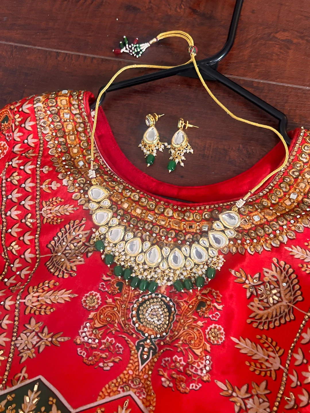 Embellished Lehenga Choli Set with Jewellery - photo 2