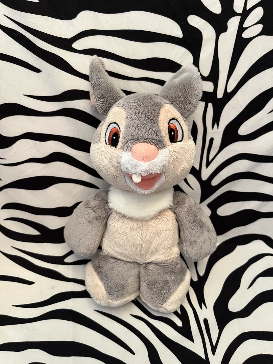 🩷 Disney Parks is Bambi Original Thumper plush toy 🩷