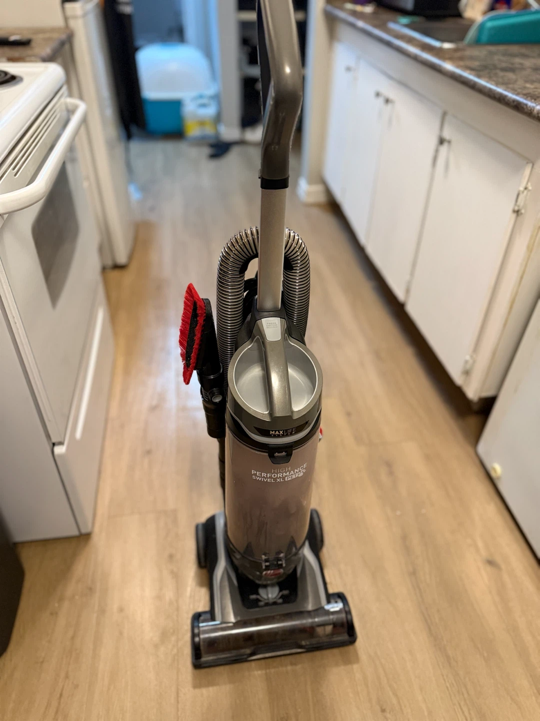 Hoover High Performance Swivel XL Pet Vacuum Cleaner - photo 2