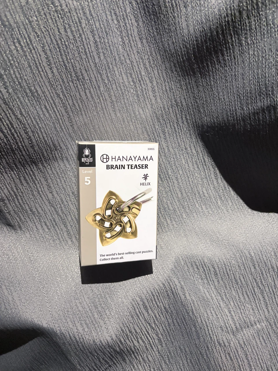 Hanayama Brain Teaser Helix Level 5 Puzzle