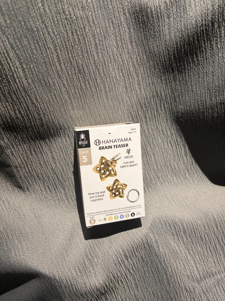 Hanayama Brain Teaser Helix Level 5 Puzzle - photo 2