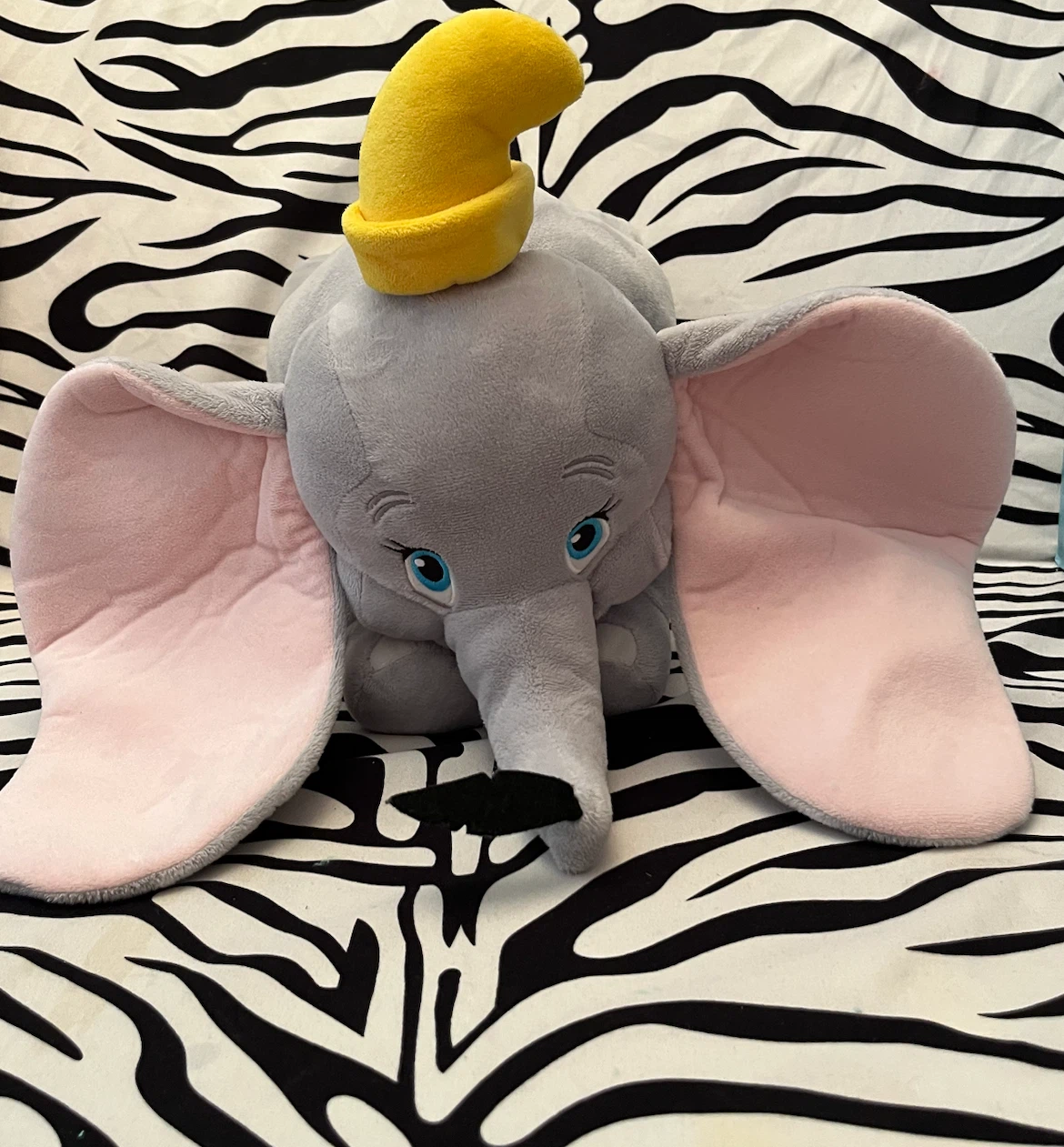 ♥️ Disney Store Official Dumbo Plush Toy ♥️ - photo 4