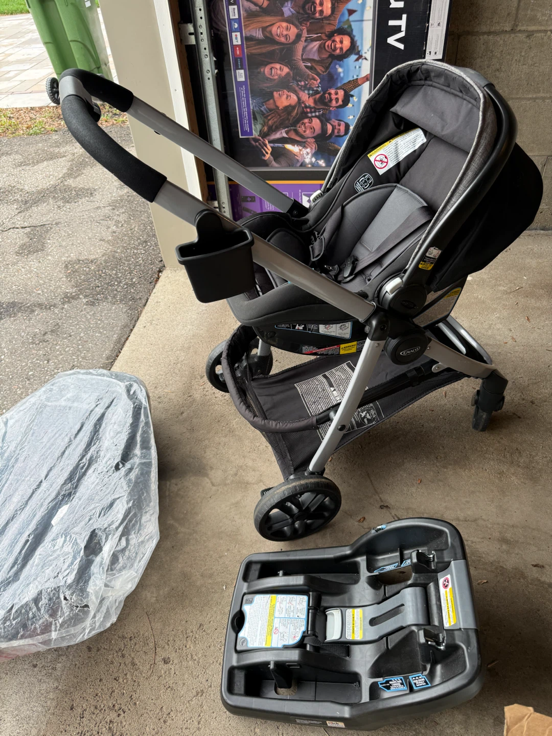 Graco Car Seat & Stroller Travel System - photo 2