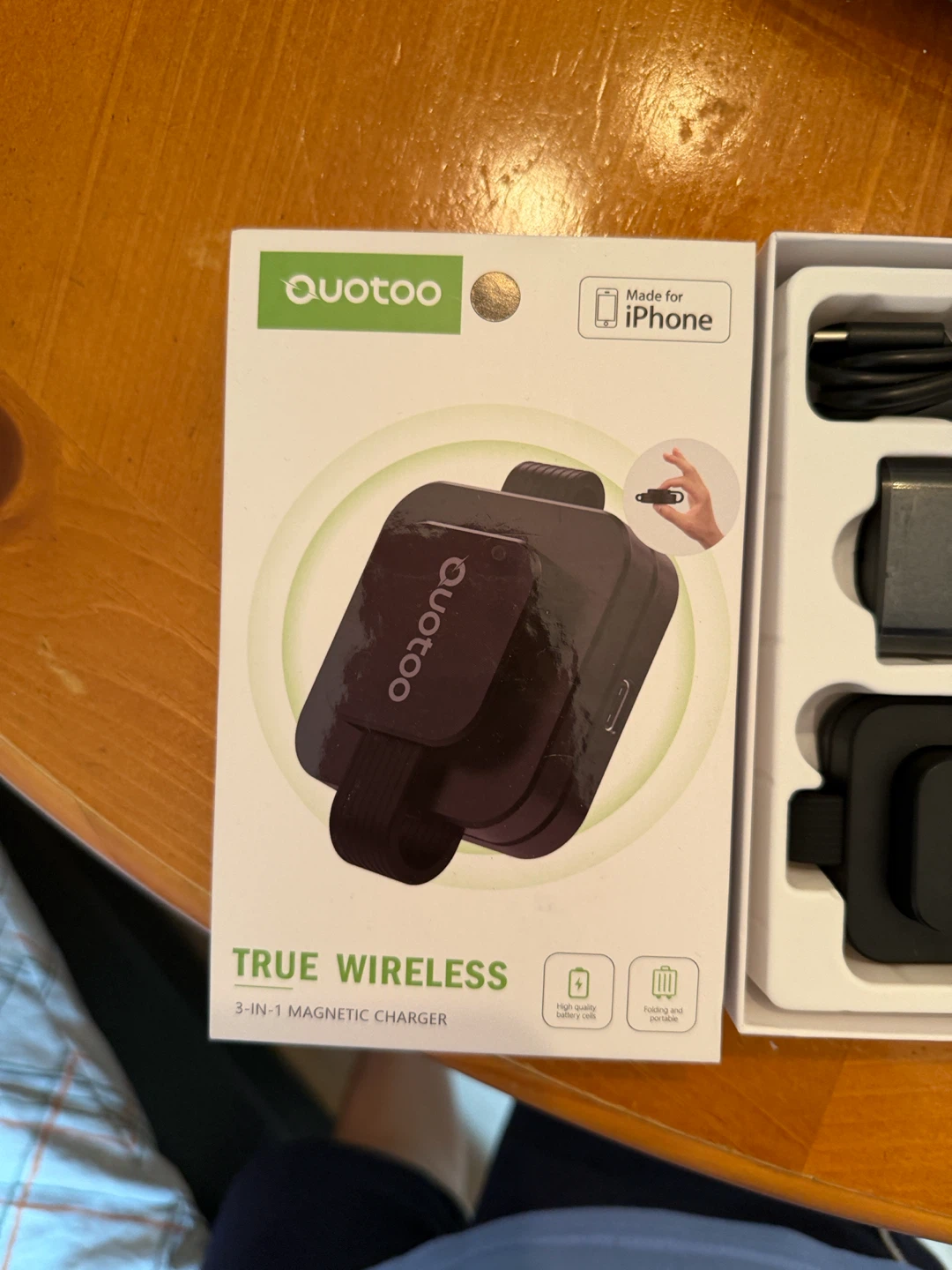 Quotoo Y222 3-in-1 Magnetic Wireless Charger for iPhone - photo 5