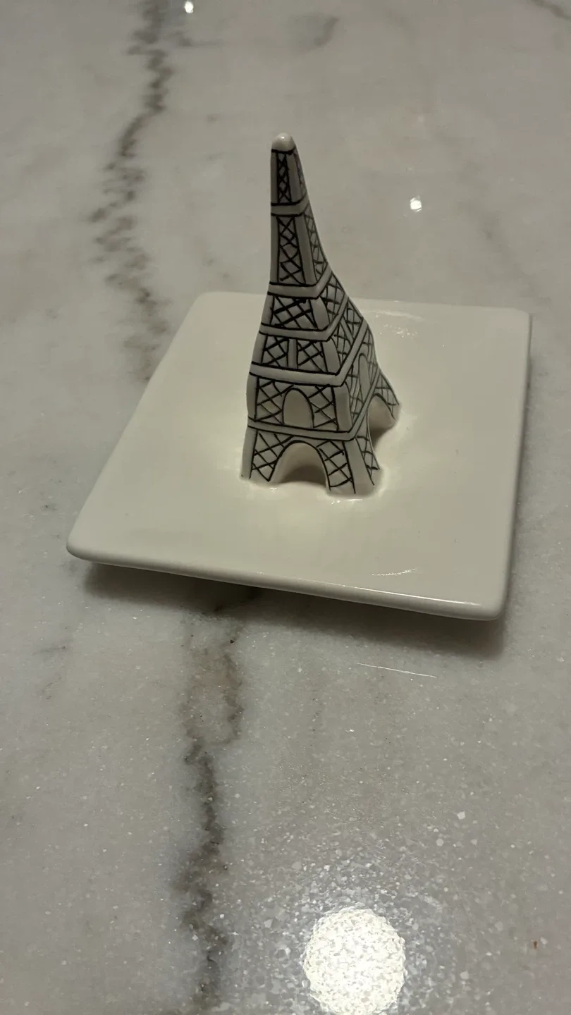Eiffel Tower Ring Holder Dish