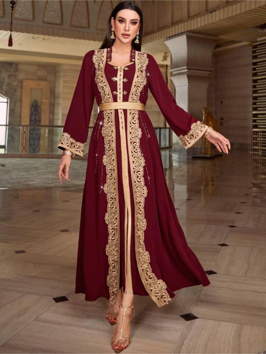 Women's Embellished Kaftan Dress - Burgundy
