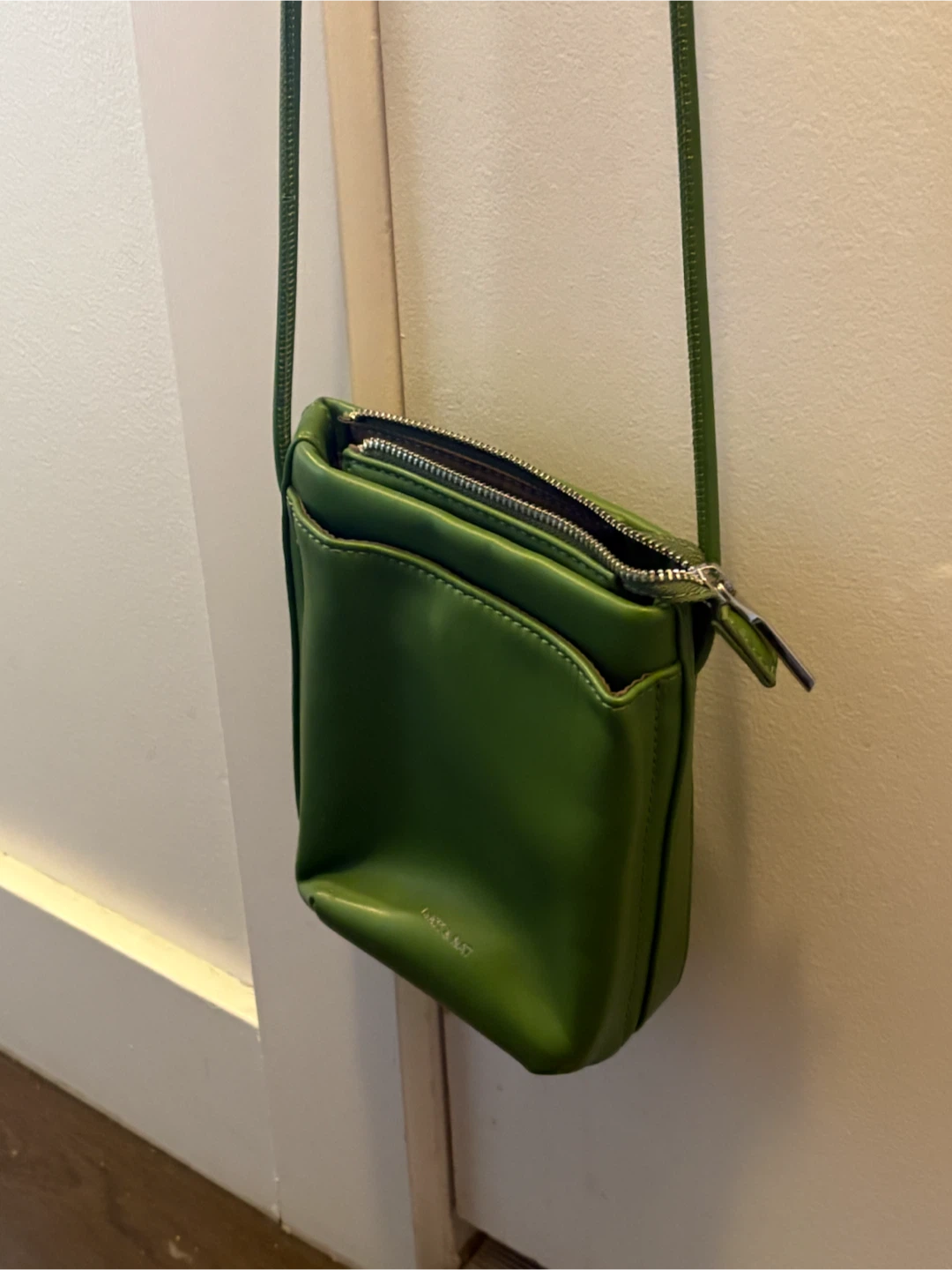 Matt & Nat Crossbody Bag