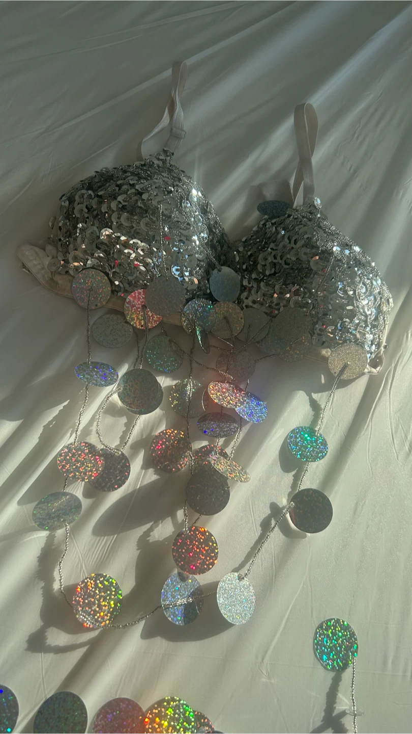 Sequin Bra and Wrap Skirt Set - photo 3